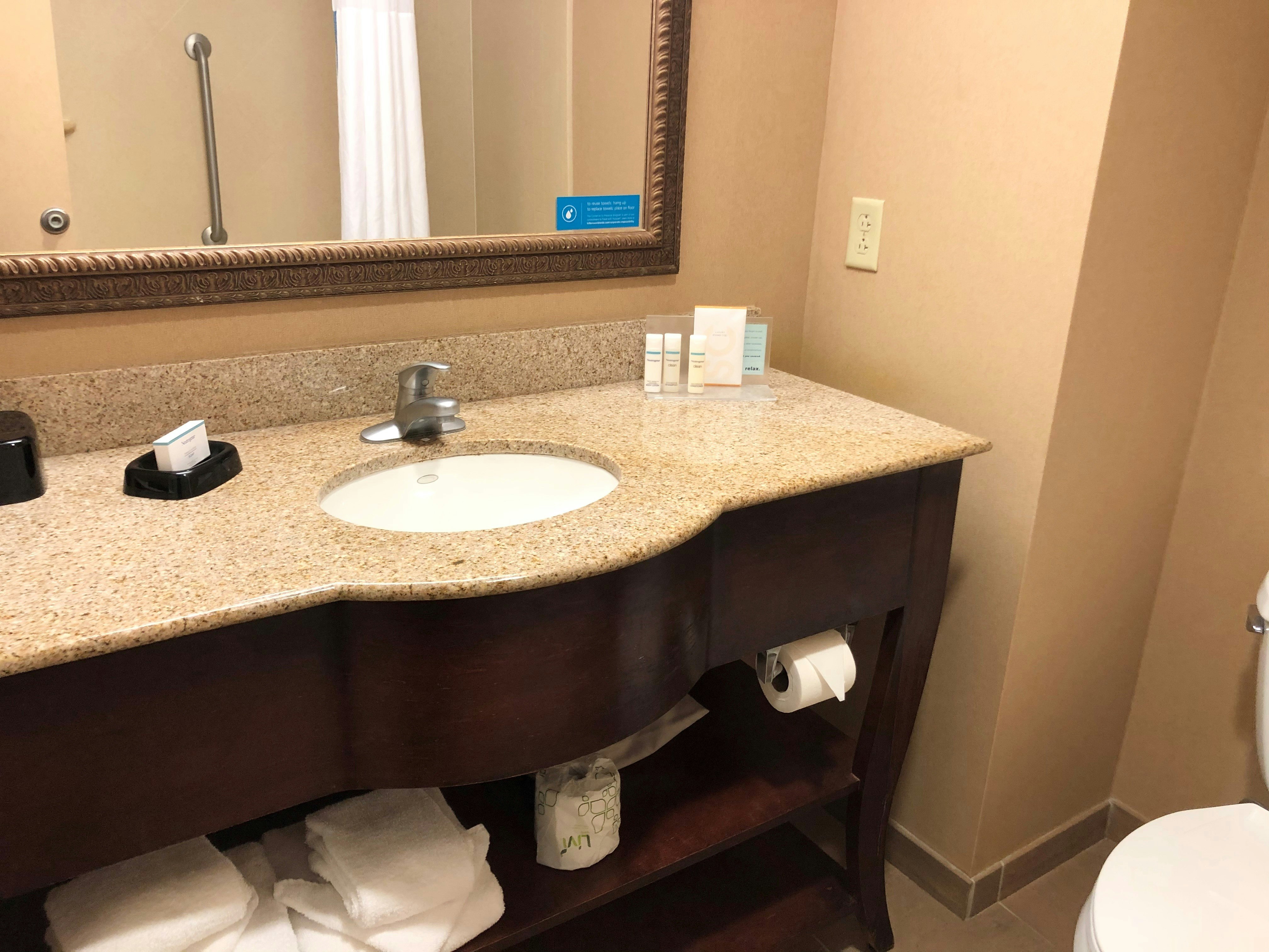Hampton Inn And Suites Norfolk Airport 45/46
