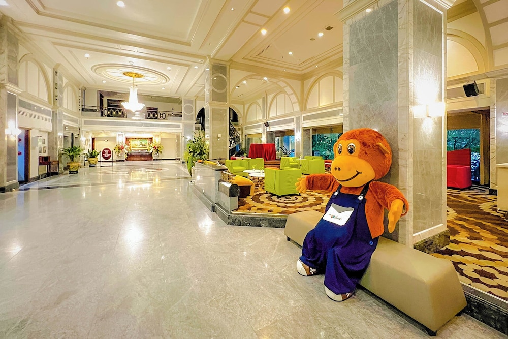 Patong Resort Hotel 60/66