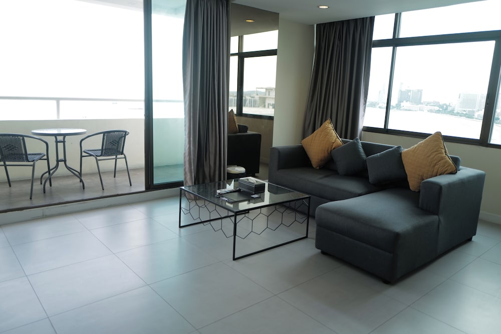 Hermann Hotel Pattaya 28/45