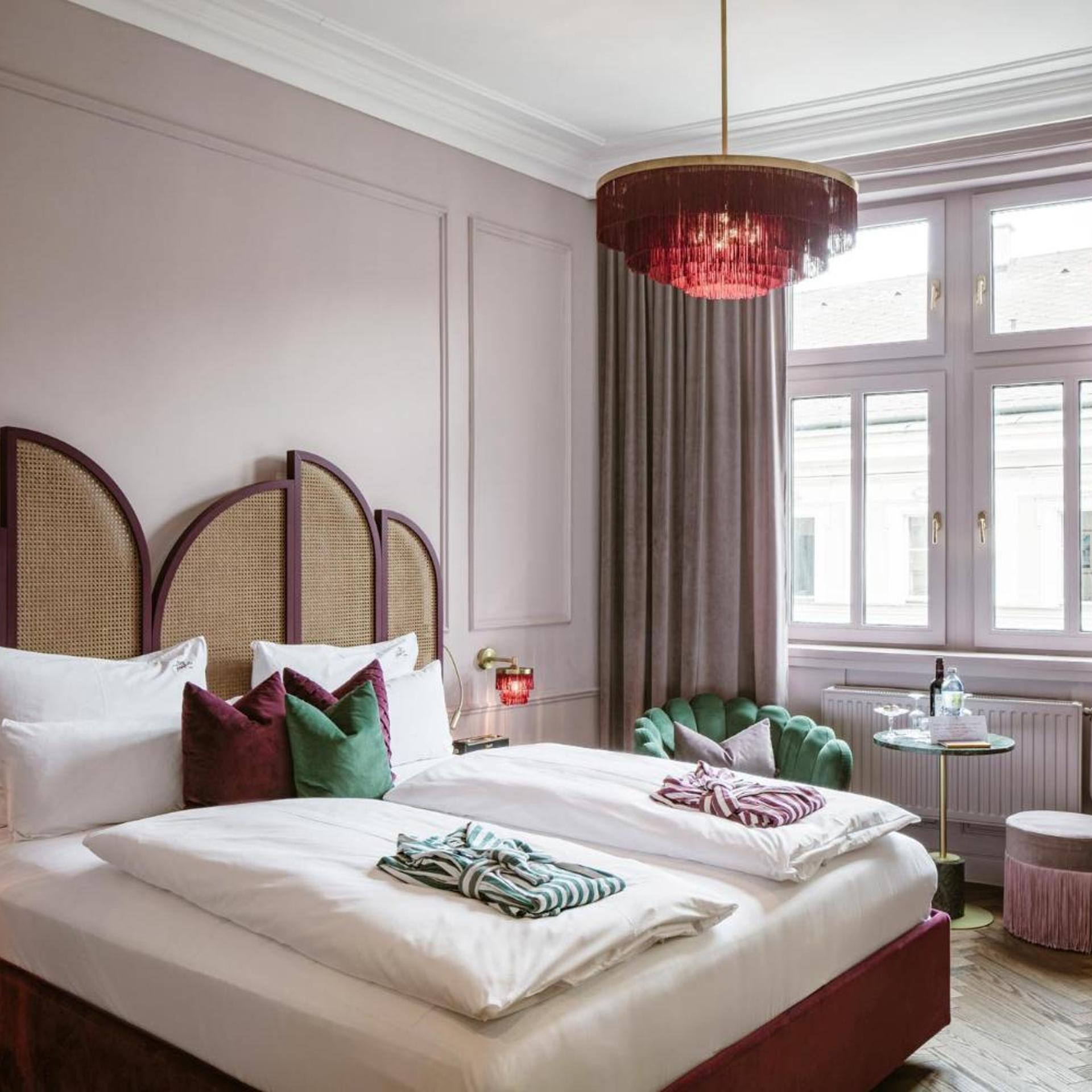 Ideal, Deluxe, Double Bed