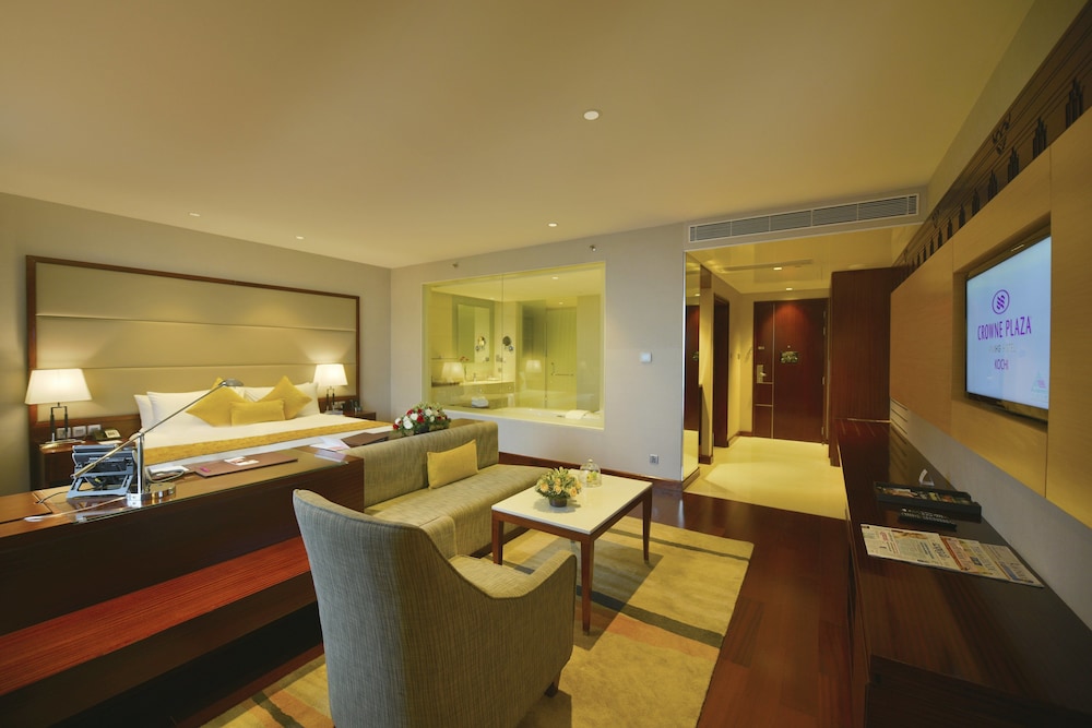 CROWNE PLAZA KOCHI 46/77