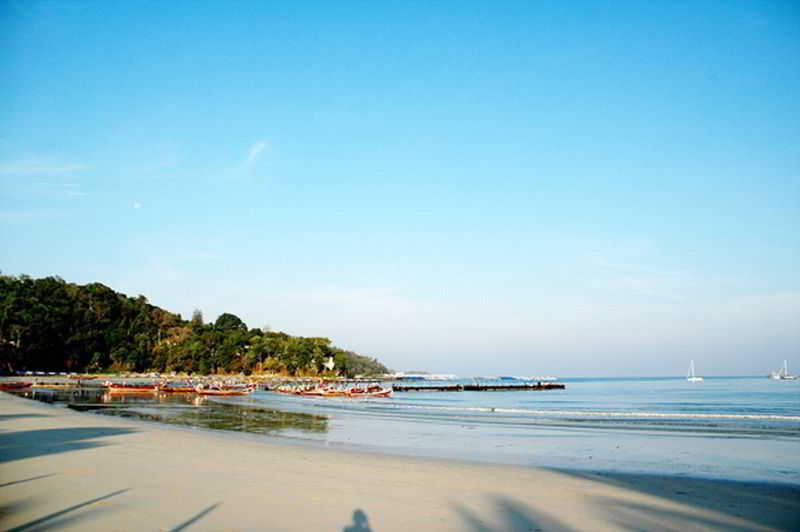 White Sand Resortel 22/40