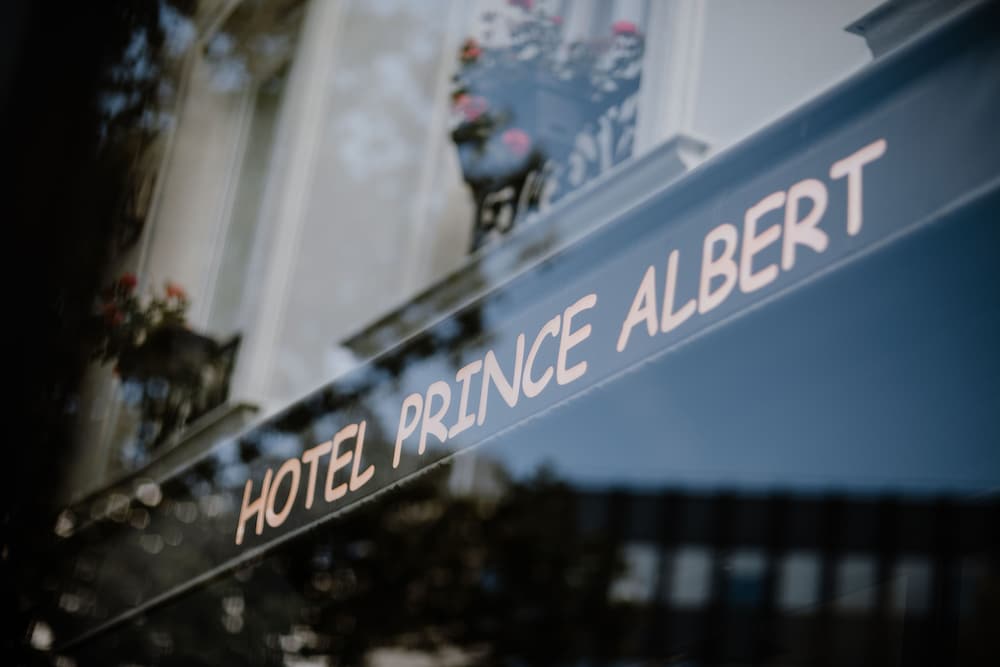 Prince Albert Concordia 7/75