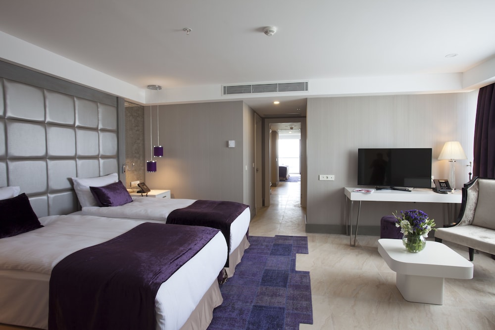 TUI Magic Life Rixos Beldibi +16 24/62