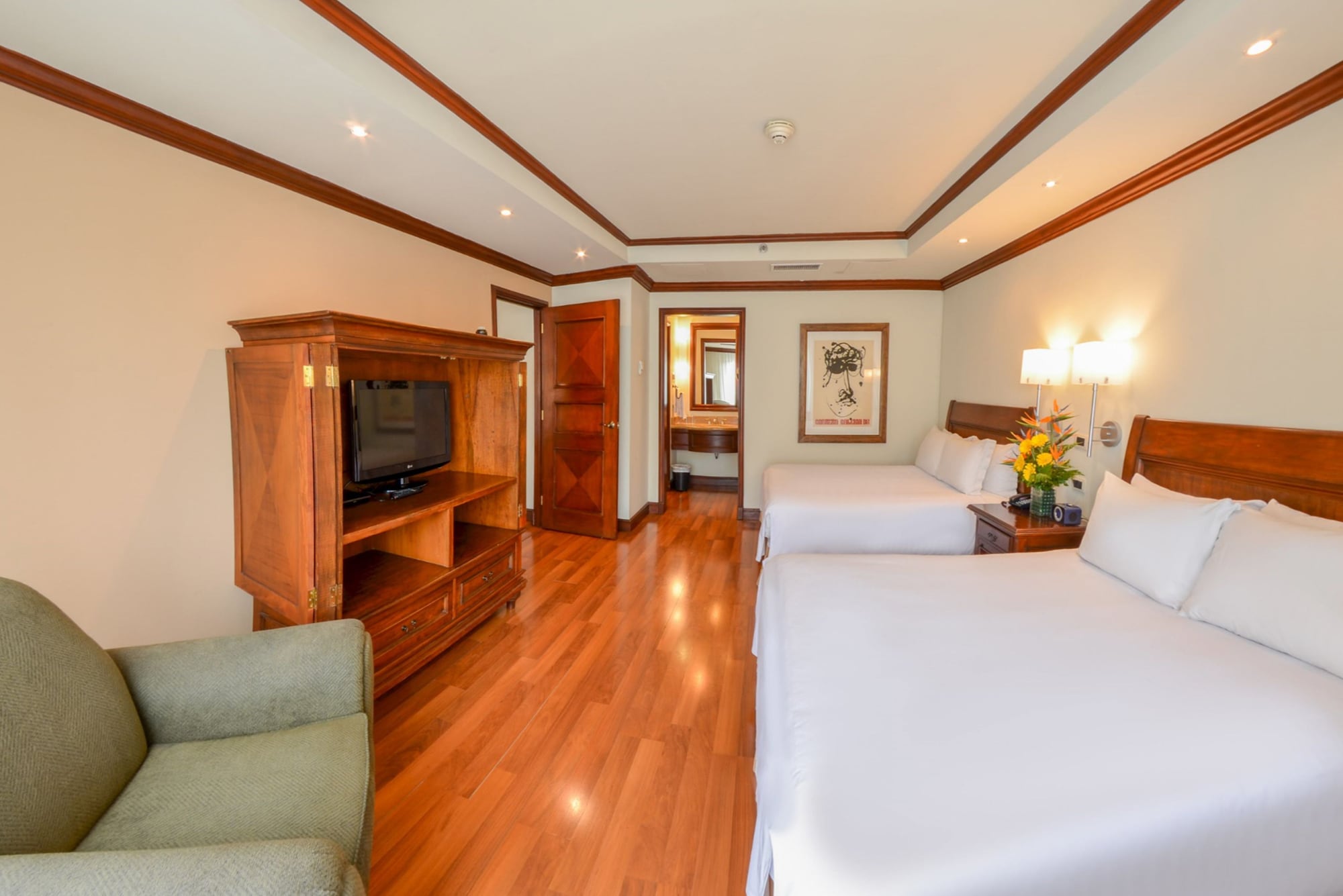 Master, Suite, 2 Double Beds