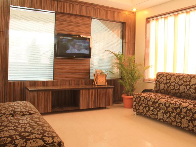 Hotel Sai Gurusthan 64/70