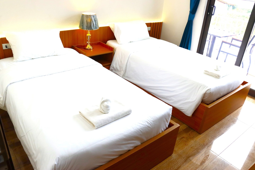 Nanynu Mini Hotel 13/48