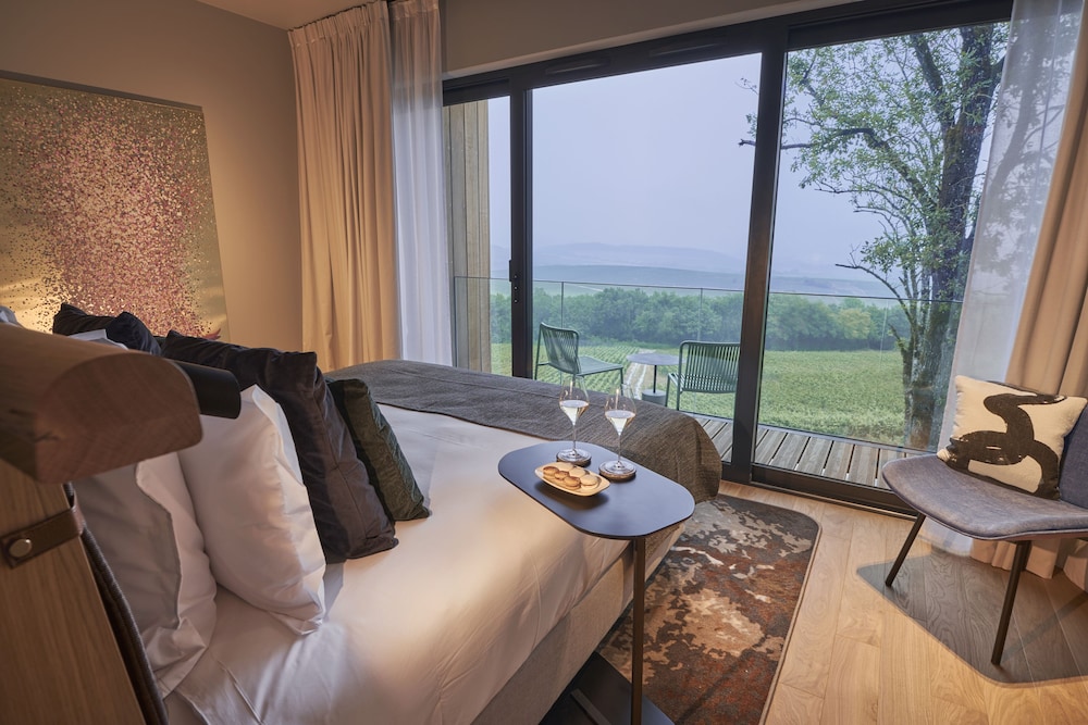 LOISIUM Wine & Spa Hotel Champagne 41/81