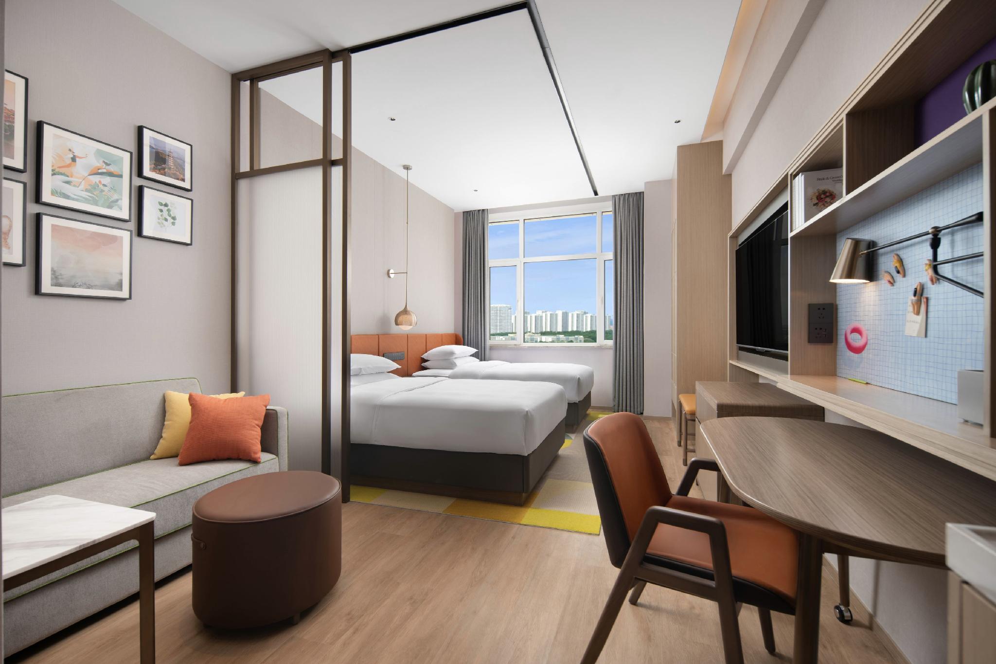 Flexible Deluxe Twin Room
