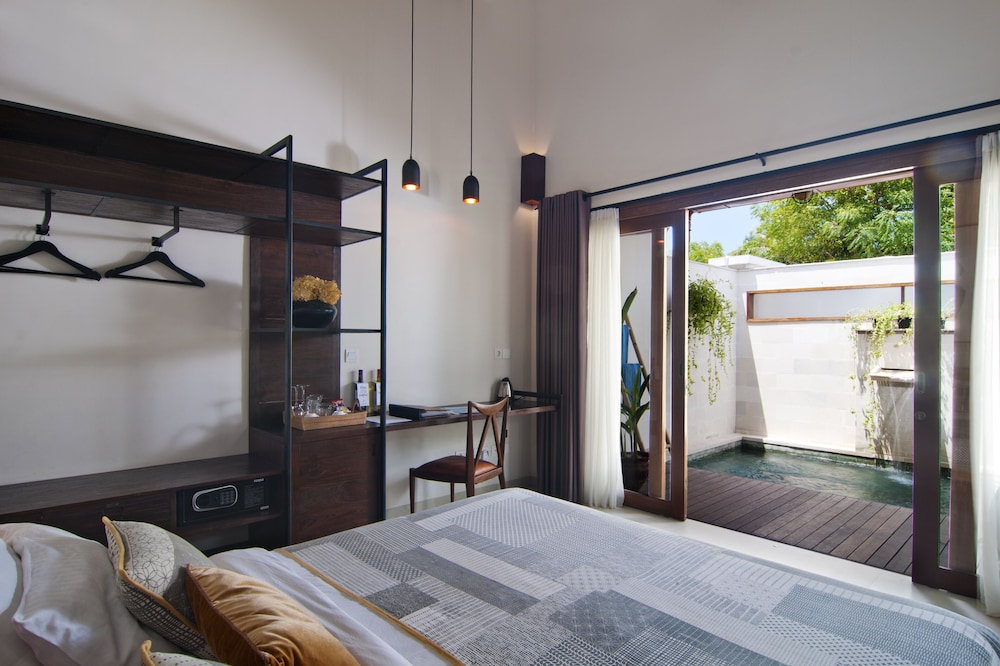 KeRensia Private Pool Villas Gili Air 14/47