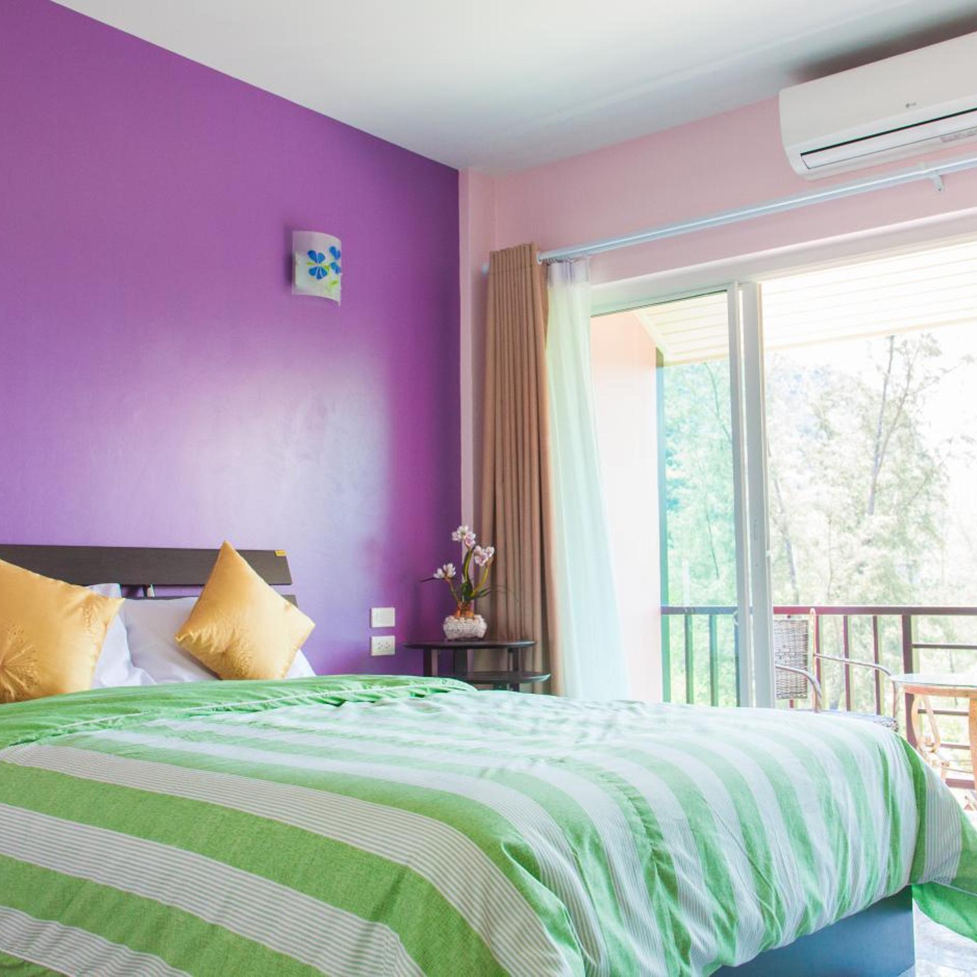 Nam Talay Resort 8/59