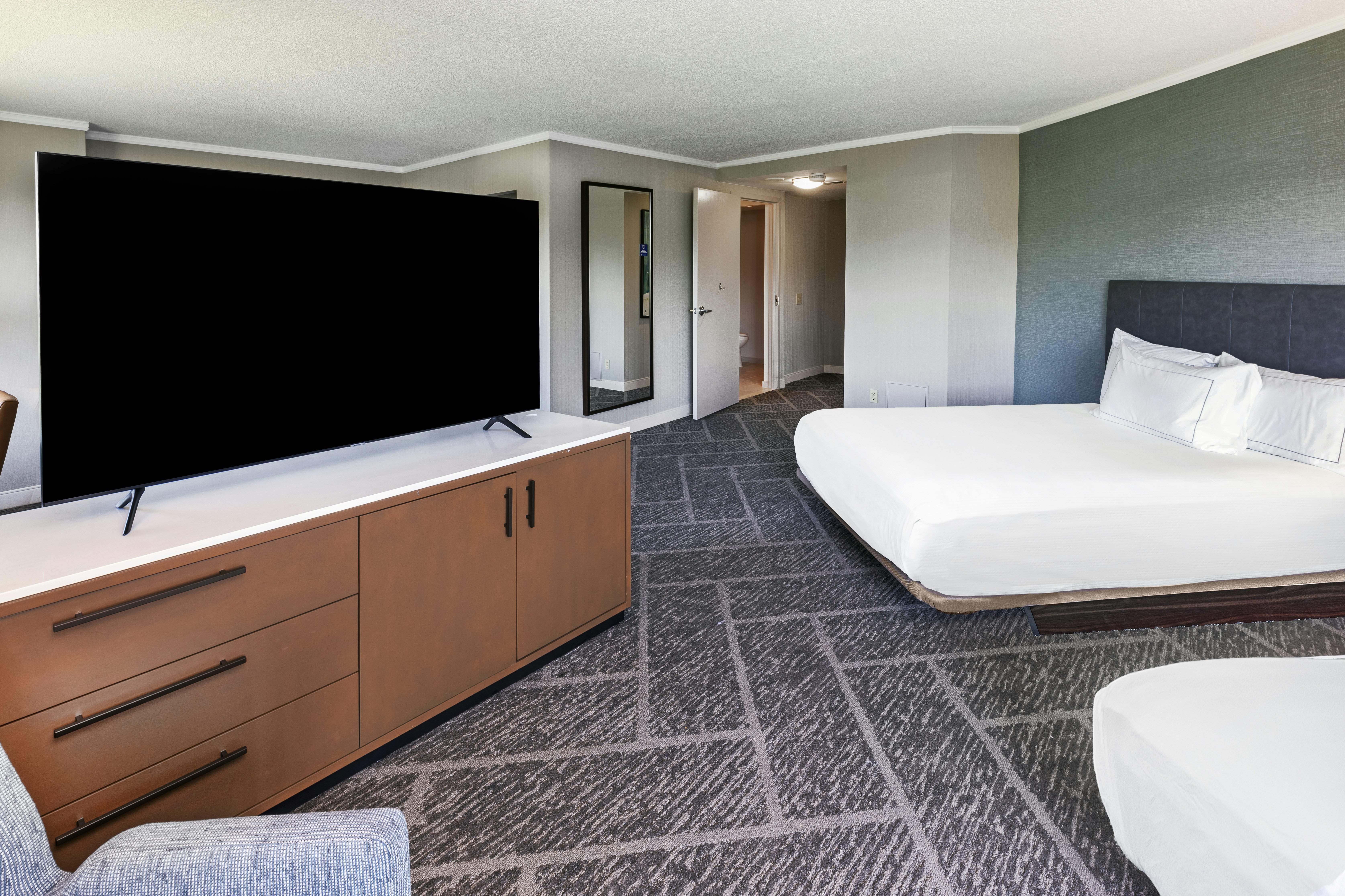 ROOM, 2 QUEEN BEDS, ACCESSIBLE