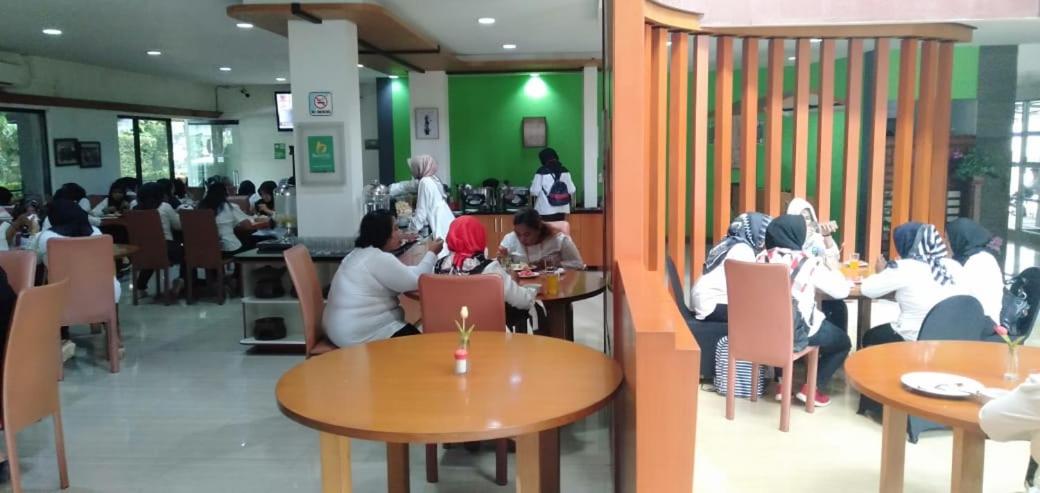 Hotel Grand Karawang Indah 39/50