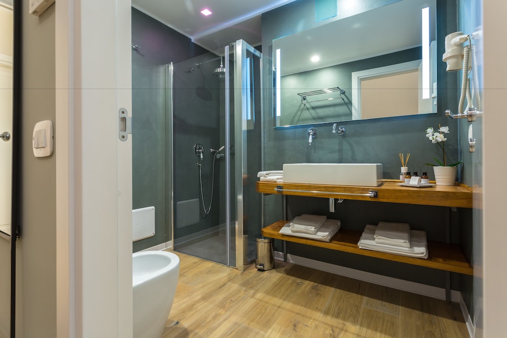 Bellaroto Suite 56/58