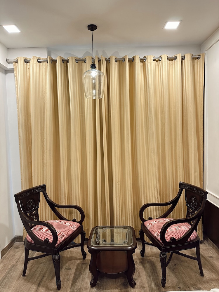 Hotel Atulyaa Taj 29/48