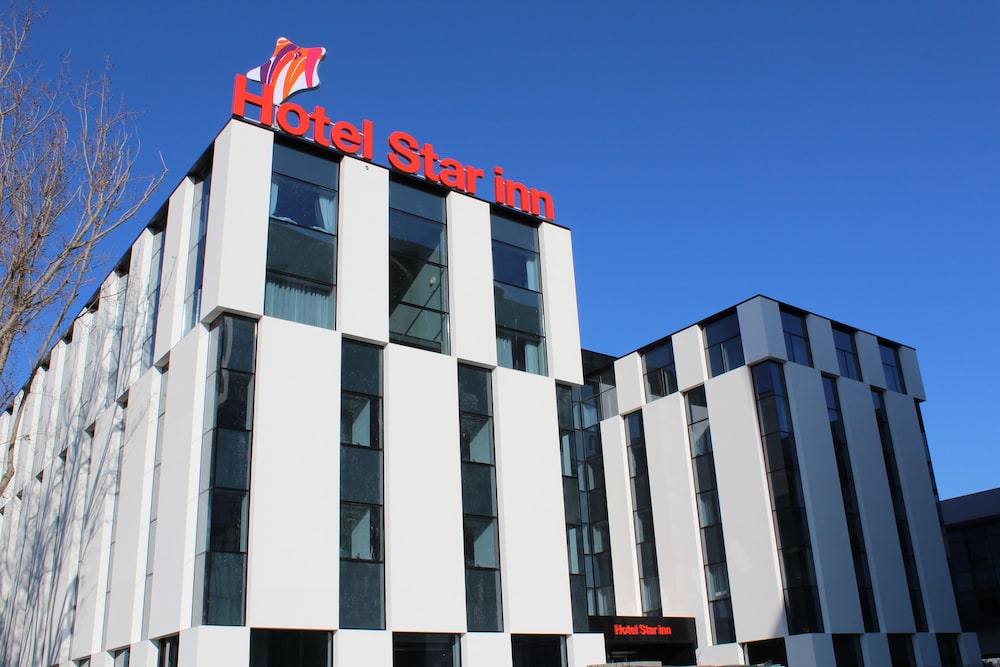 Star inn Lisbon Airport 5/61