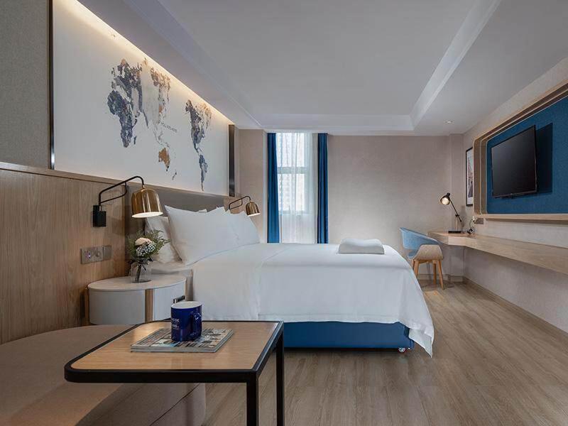 Kyriad Marvelous Hotel Huizhou Huiyang Station YI Center 15/36