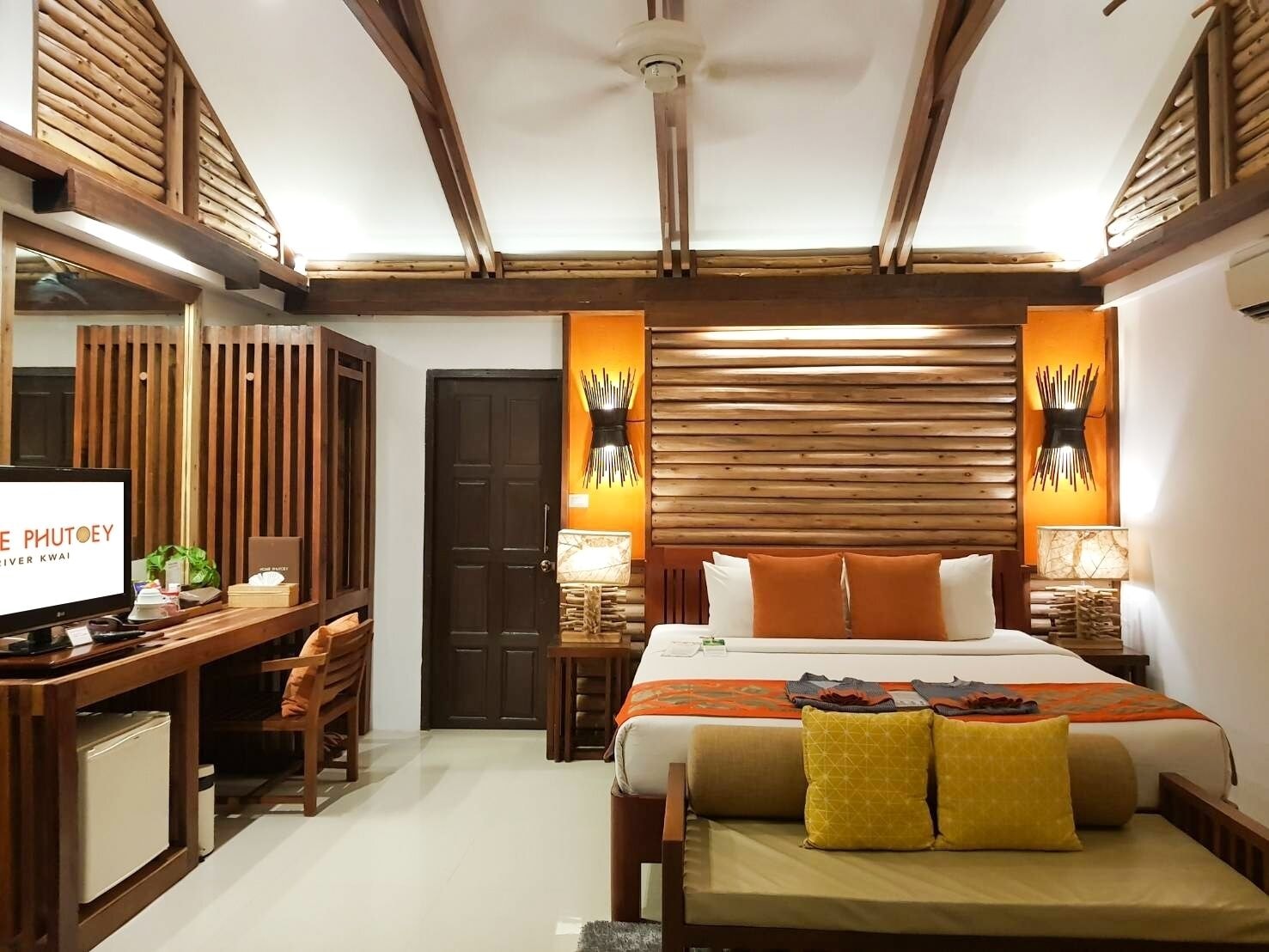 rooms