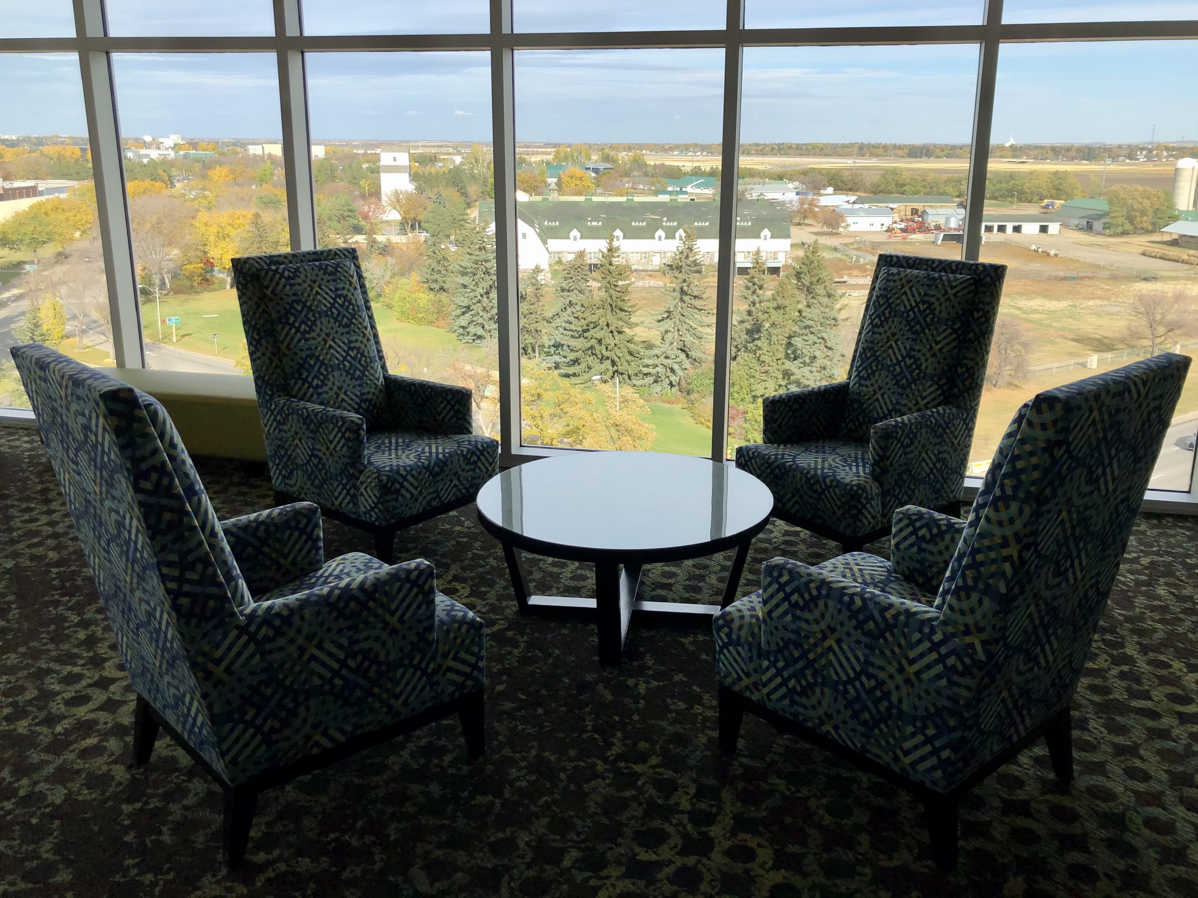 Holiday Inn Express Suites Saskatoon East University 55/78