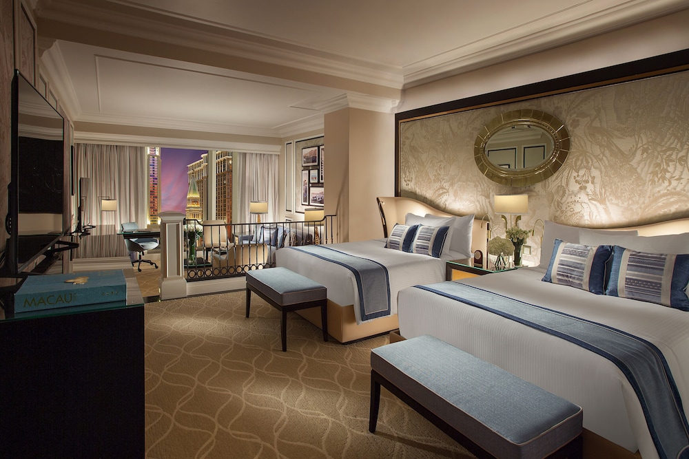 Bella, Premio, Suite, 2 Queen Beds