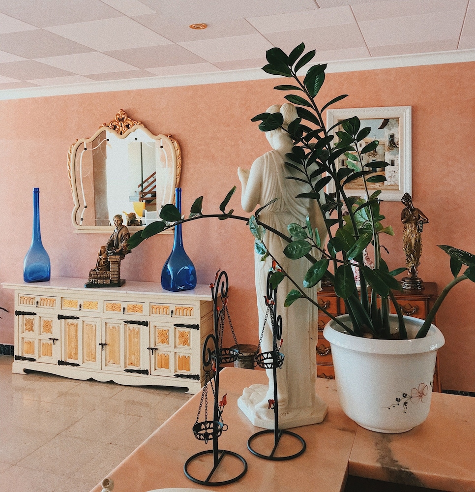 Hotel Grecs 5/37