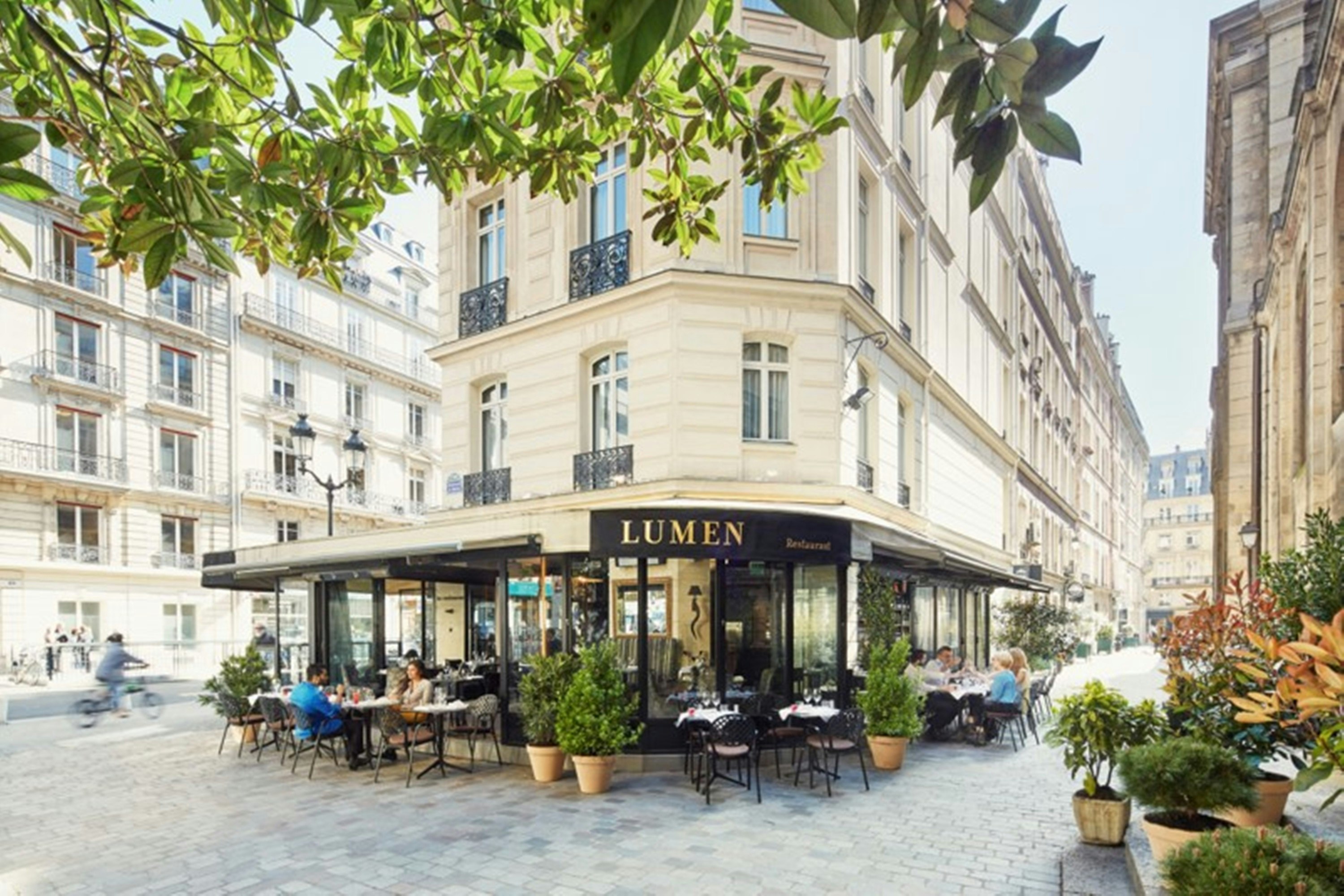 Hotel Lumen Paris Louvre 73/83