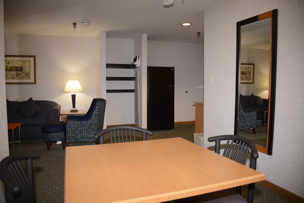 Quality Inn & Suites Denver International Airport 20/42