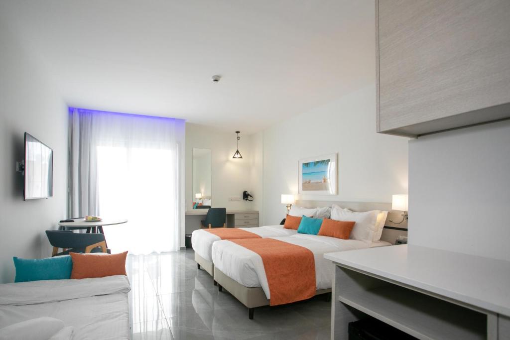 Suite 1 Bedroom