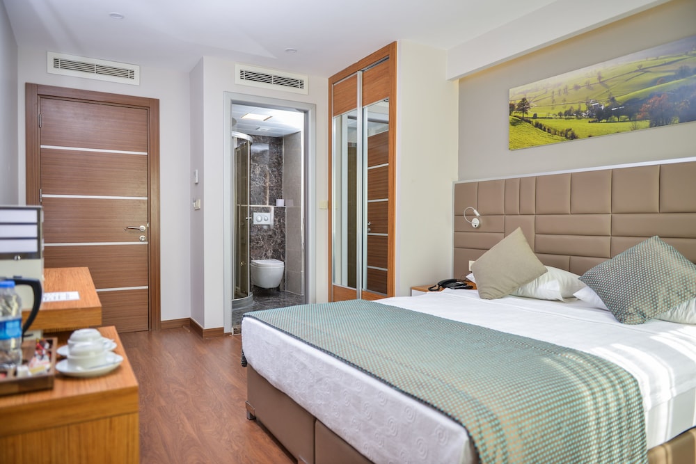 Hakcan Hotel 20/50