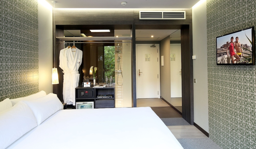 غرفة بريميوم بسريرين منفصلين بغرفة نوم واحدة، TWO Hotel Barcelona by Axel - Adults Only 4/10