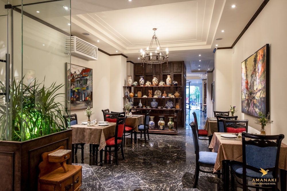 Amanaki Saigon Boutique Hotel 74/80