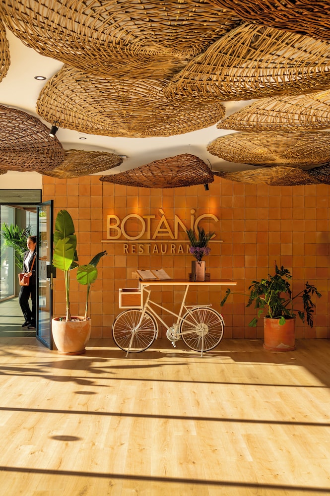 Atzavara Hotel & Spa in SANTA SUSANNA