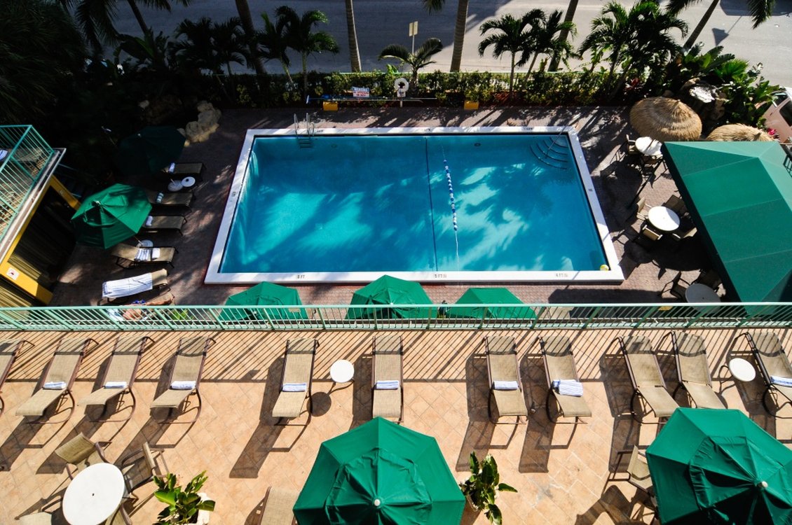 Oceanside Inn 38/42