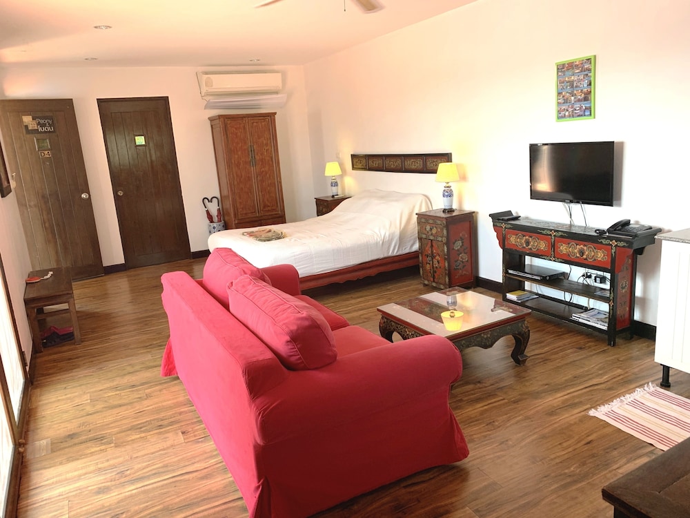 Baan Talay Chine Boutique Resort 46/70