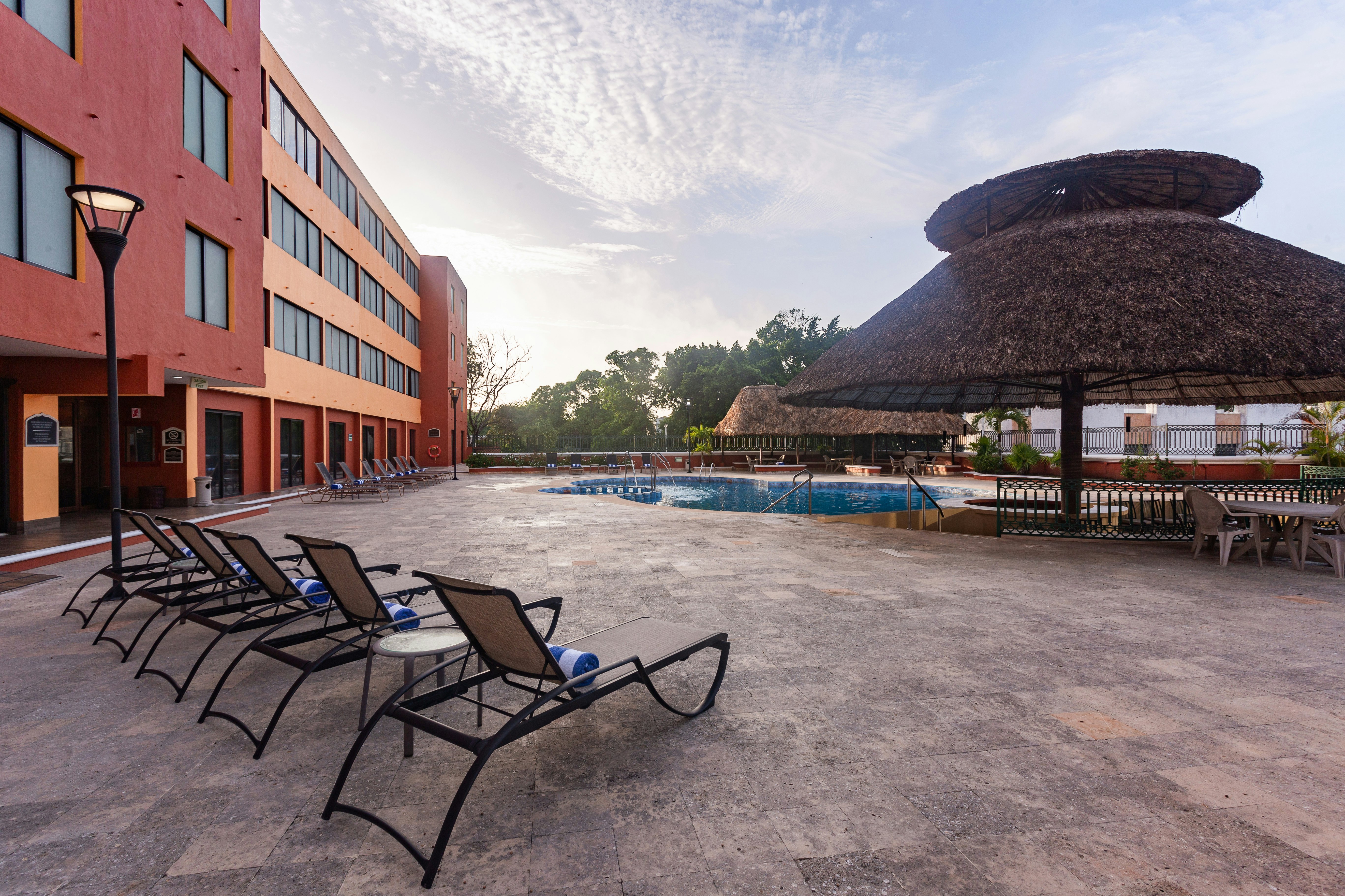Holiday Inn Merida 66/74