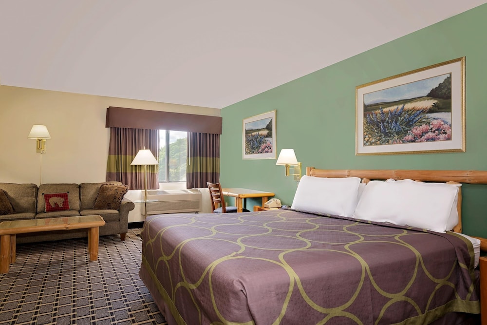 Theme, Studio, Suite, King Bed