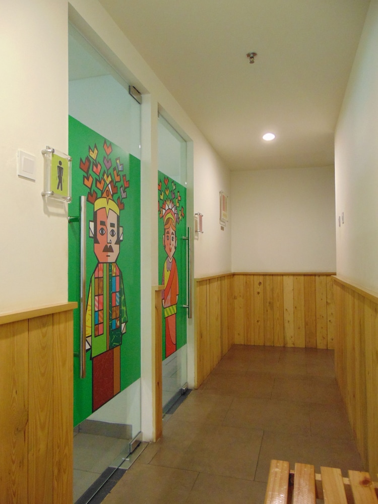 Alltrue Lite Hotel Senen Jakarta 3/54