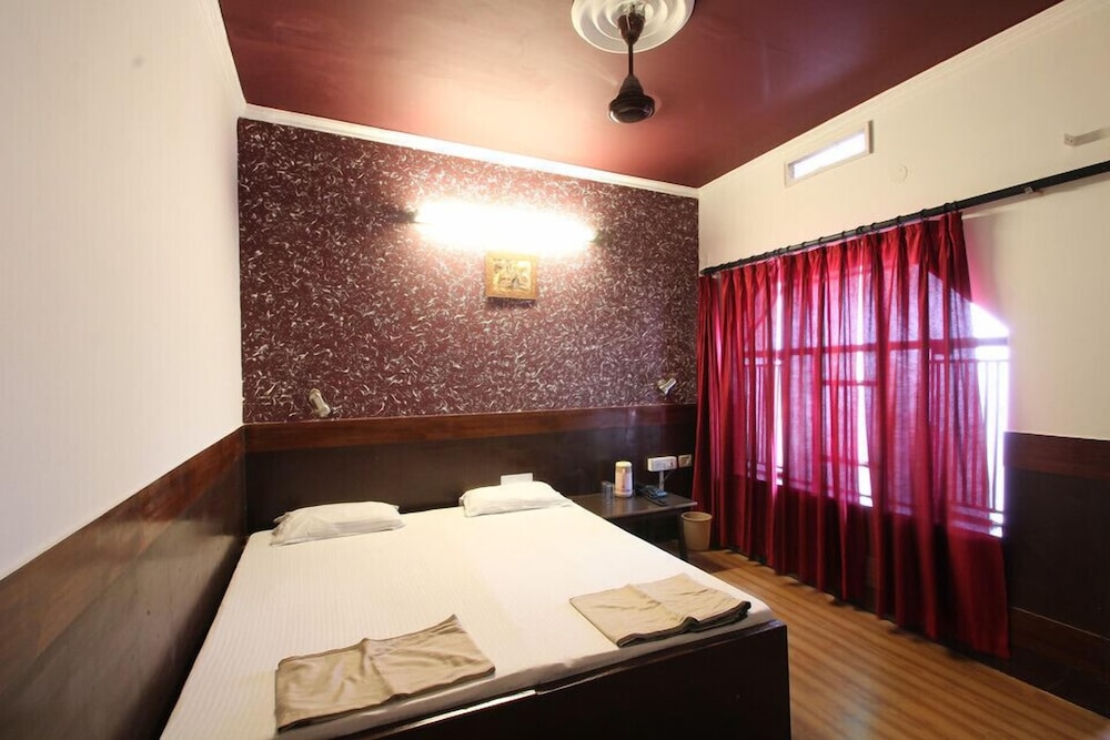 HOTEL AJAY INTERNATIONAL 18/46
