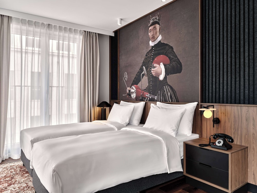 Studio, Apartment, King Bed, Separate Building