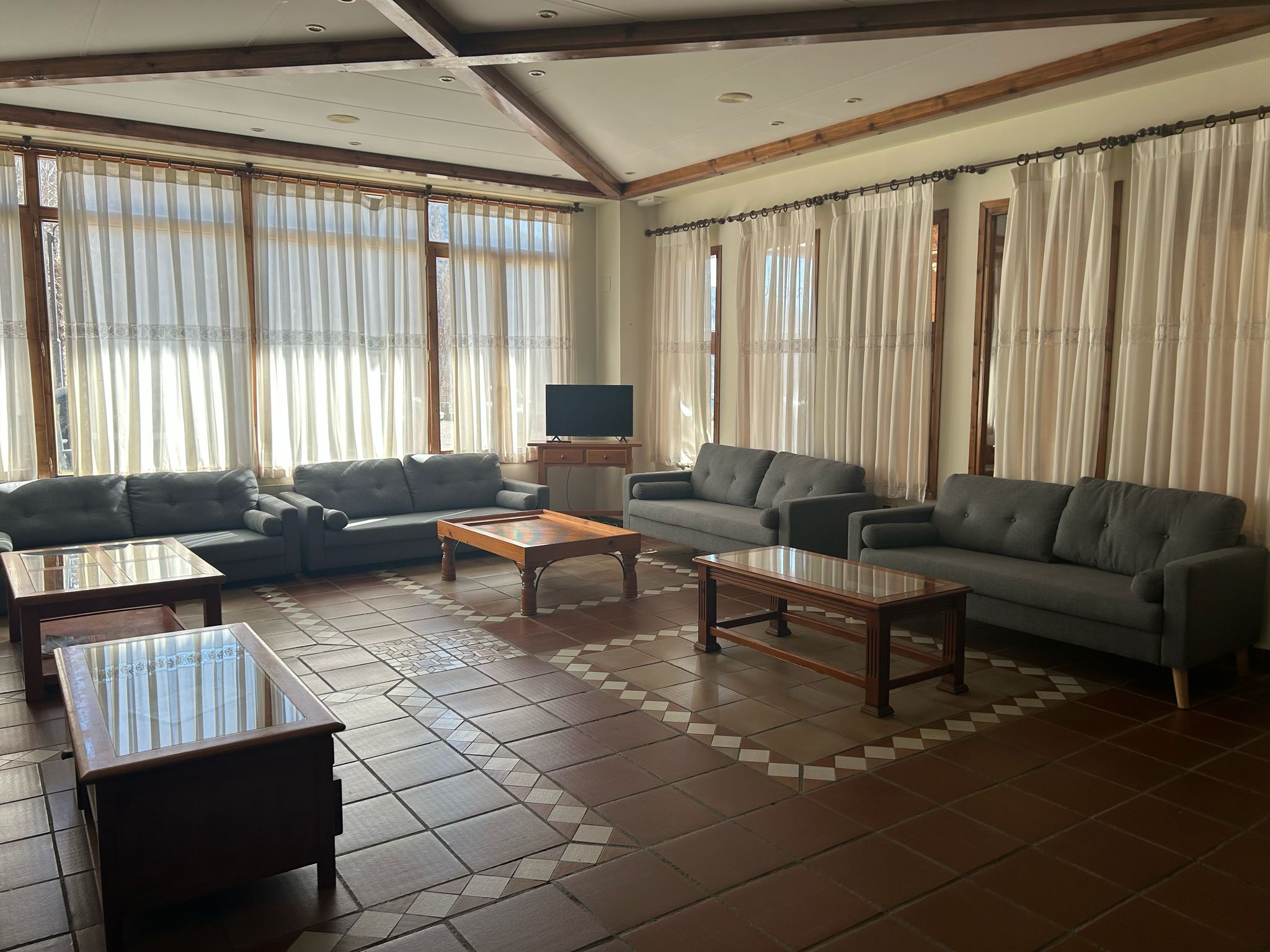 Hotel Sno Edelweiss 25/43