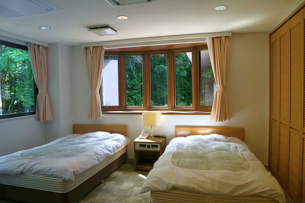 Asia Hotel Fujisan 4/22