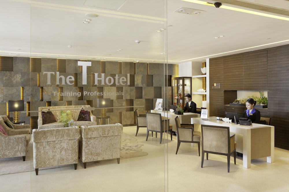 The T Hotel 24/41