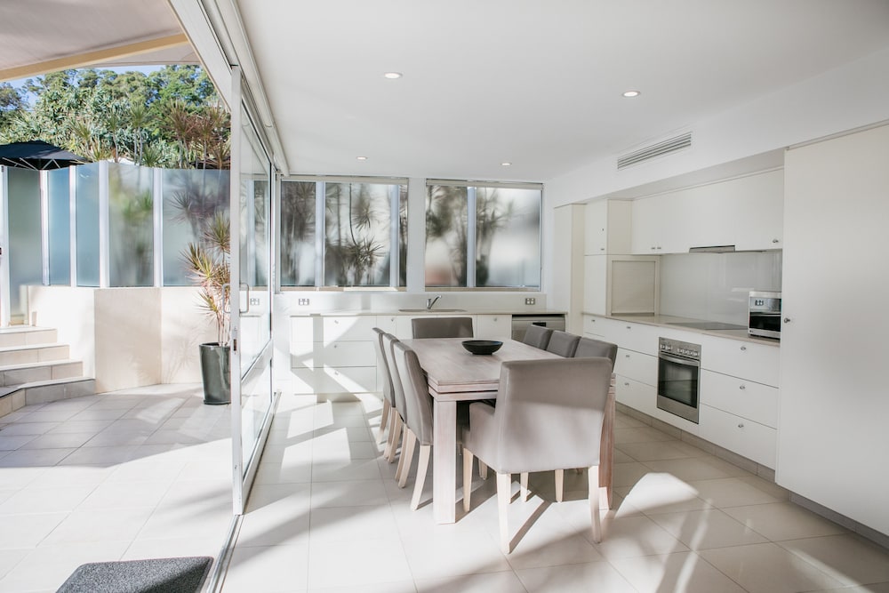 NETANYA NOOSA 39/41