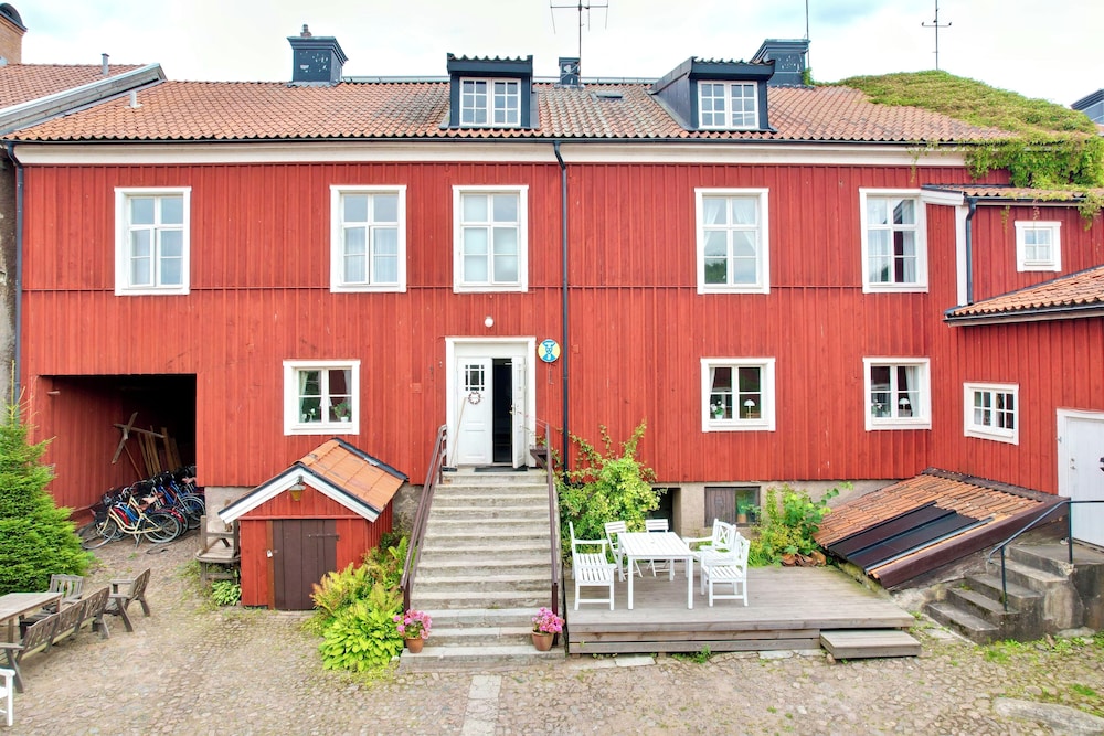 Stf Hostel Mariestad 3/50