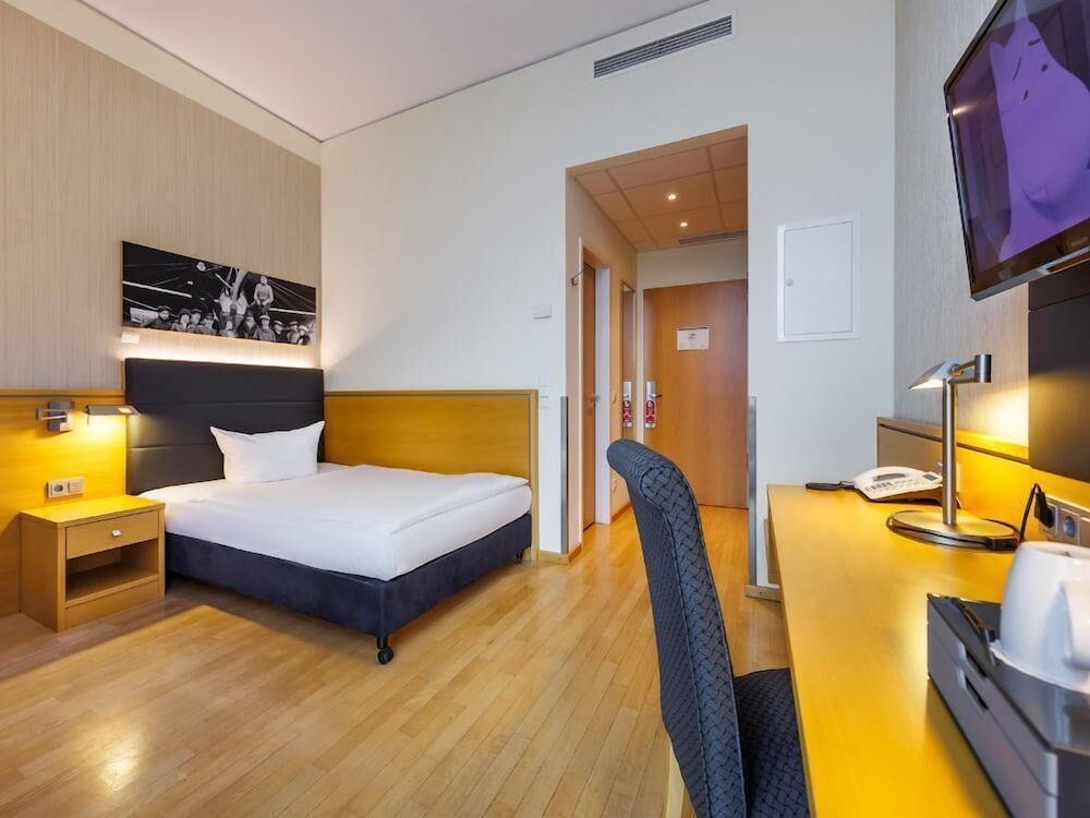 Airporthotel Berlin Adlershof 29/75