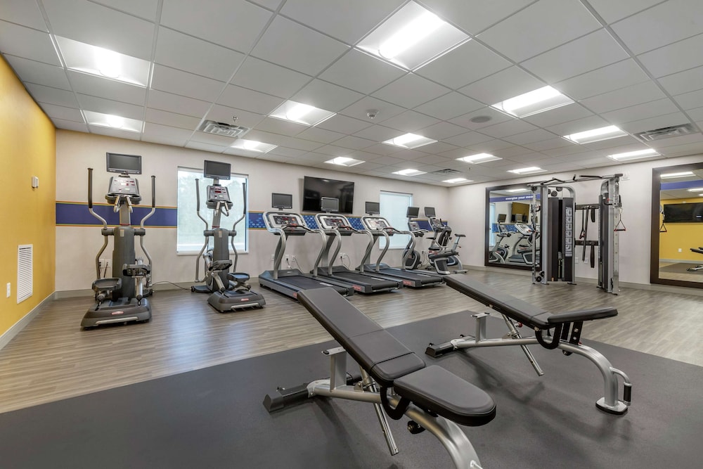 Hampton Inn Camden Sc 24/53