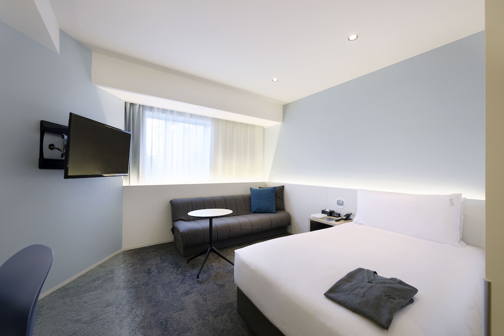 PREMIUM, SINGLE BED, ACCESSIBLE