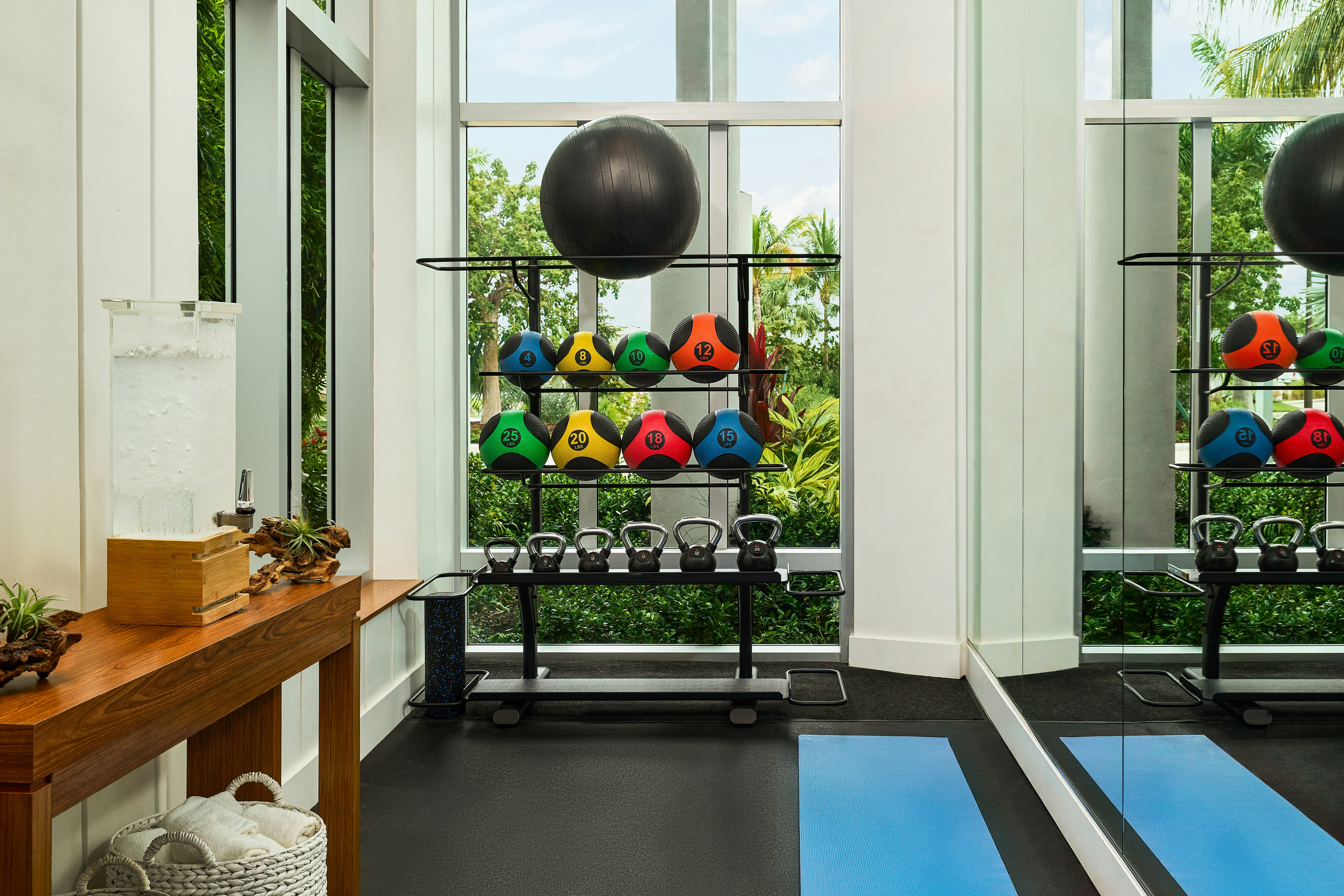 Faro Blanco Resort Marathon Florida Keys, Curio by Hilton 4/39