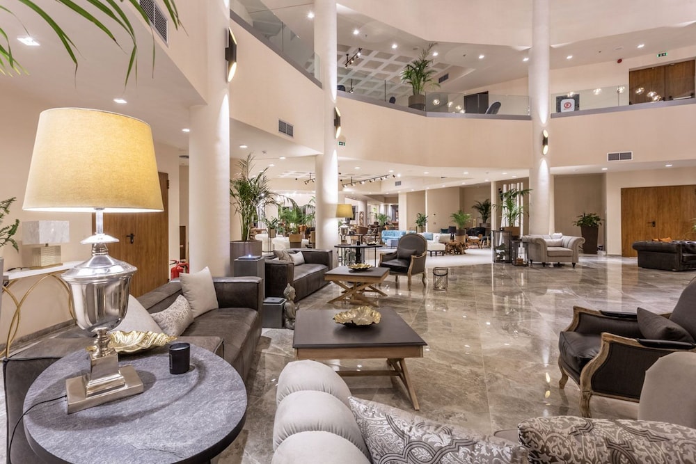 Elysian Luxury Hotel & Spa 31/50