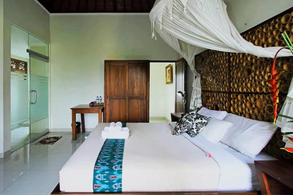 Gusde Tranquil Villas 28/78